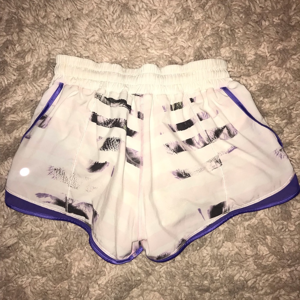 Lulu lemon shorts size 6